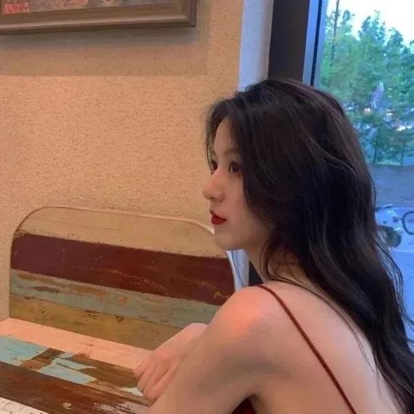 替嫁新娘,亿万老公宠上天